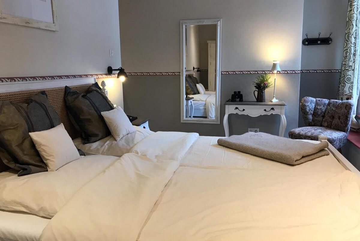 Landhotel Untere Muehle Strassberg Kültér fotó