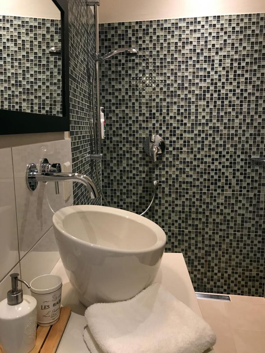 Landhotel Untere Muehle Strassberg Kültér fotó
