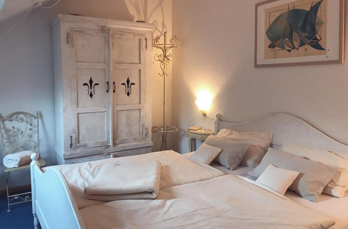 Landhotel Untere Muehle Strassberg Kültér fotó